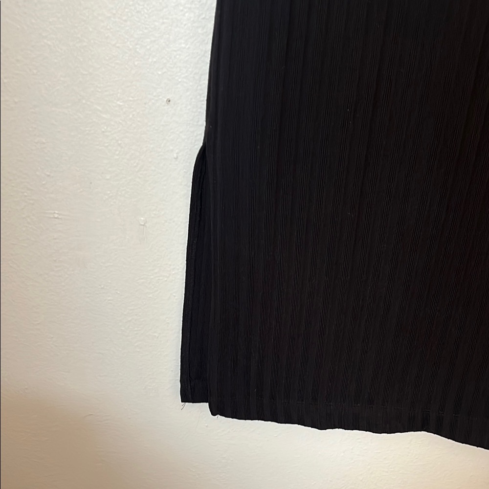 Divided Black Maxi Pencil Skirt with Double Slit - Picture 4 of 4